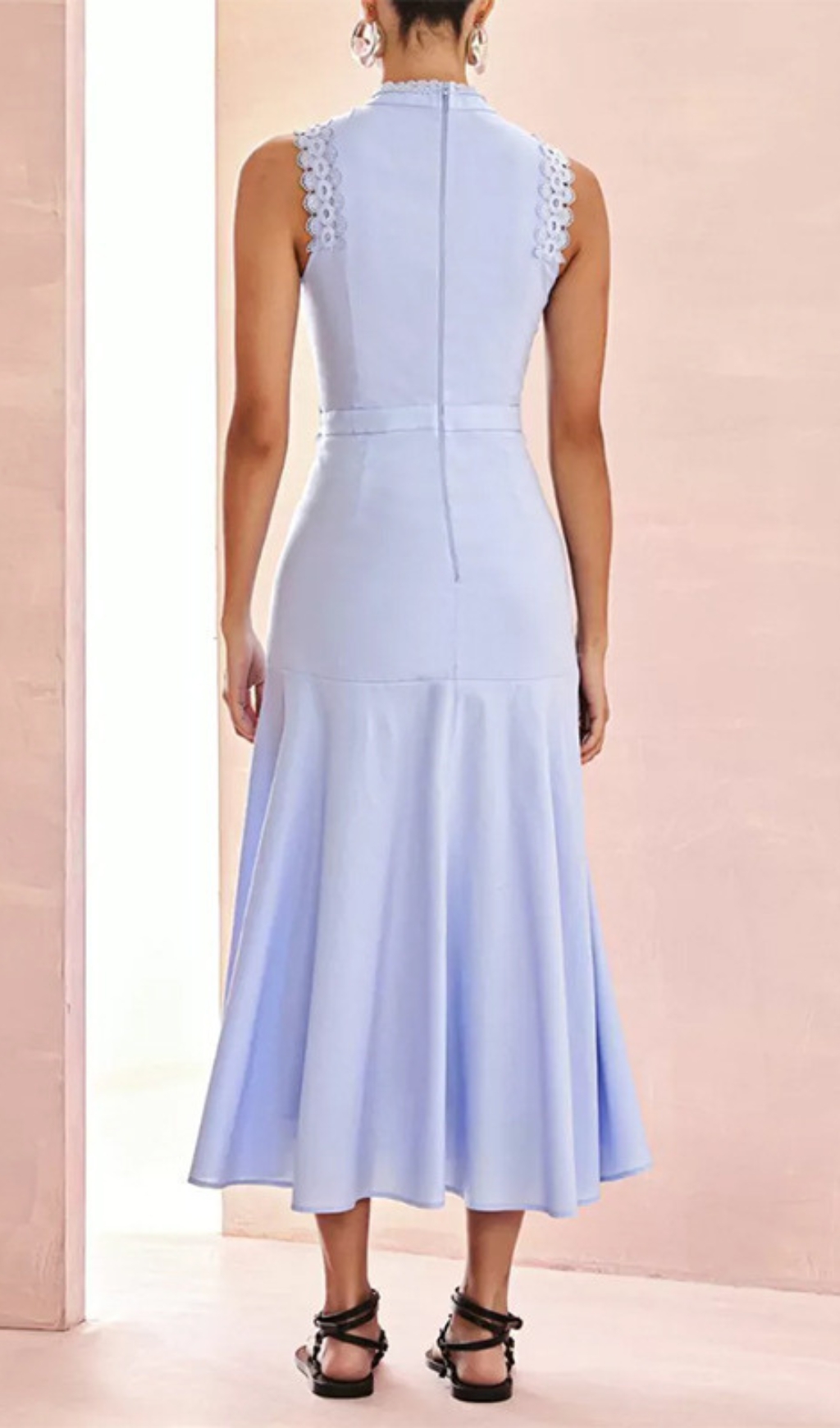 Fashionslee Women Darlene Sleeveless Hollow Midi Dress