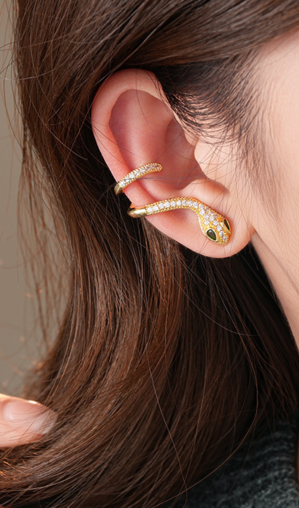 SNAKE CHAIN HOOP EARRINGS – TRENDING VIRAL - OWNCI SNAKE CHAIN HOOP EARRINGS – TRENDING VIRAL - OWNCI