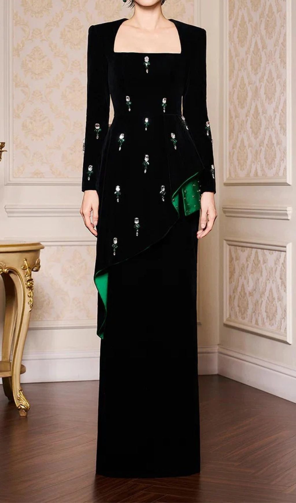 Fashionslee Women Hedya Black Crystal Long Sleeves Maxi Dress
