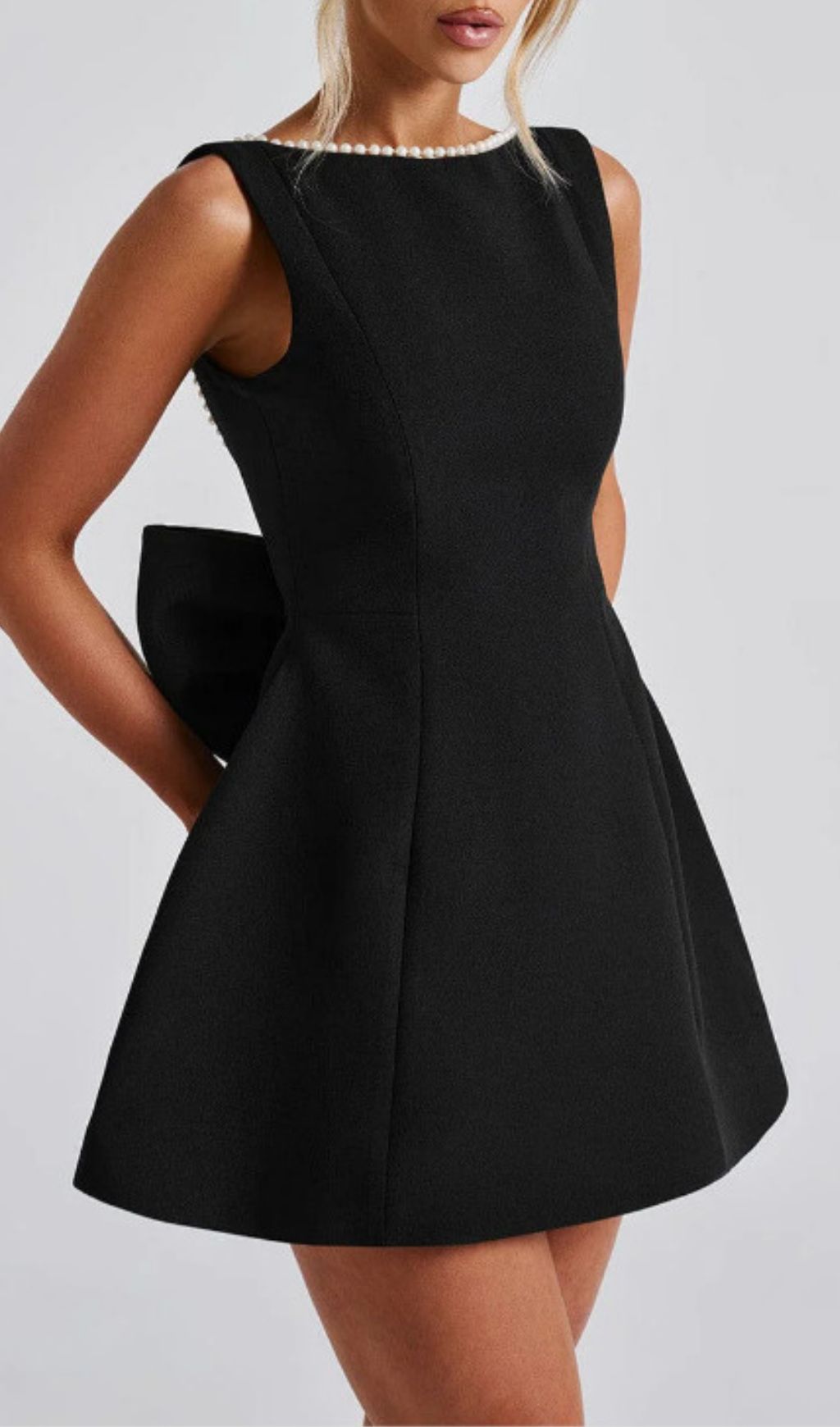 Fashionslee Women Eimear Black Backless Pearl Bow Mini Dress