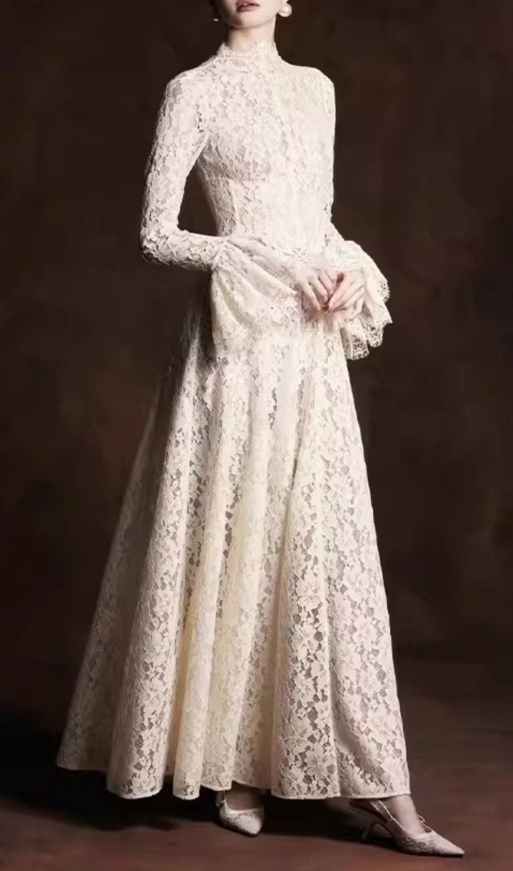 Fashionslee Women Keres Flared Long Sleeve Lace Maxi Dress