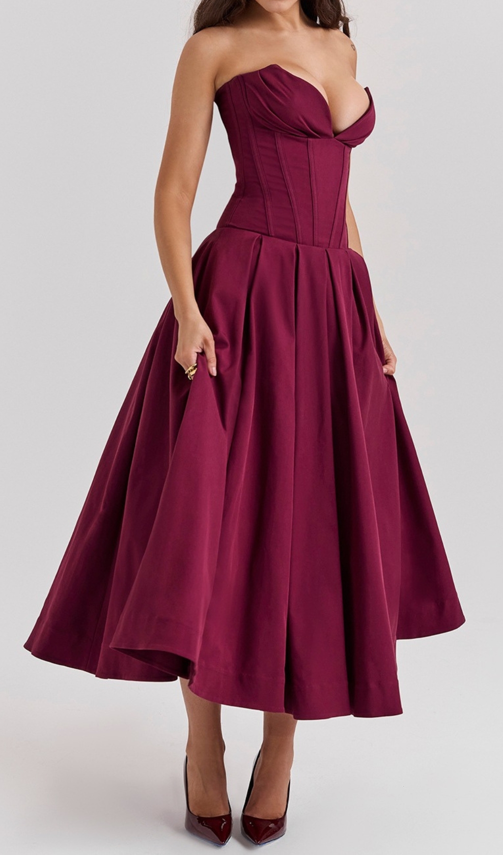 c3414d6a6bf3ff4596f3d60b1e612079.jpg Fashionslee Women Devani Wine Strapless Corset Midi Dress