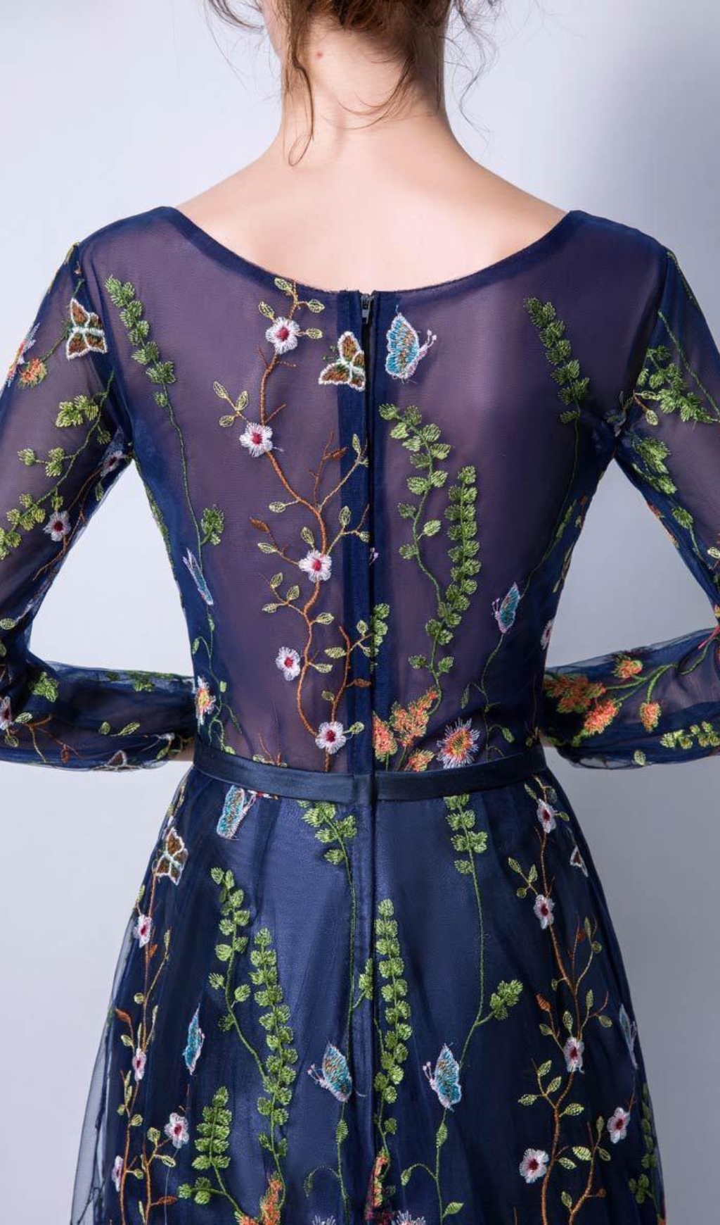 c4b522498bbd0b607a2a5566de7e39b0.jpg Fashionslee Women Daphne Flower Mesh Midi Dress