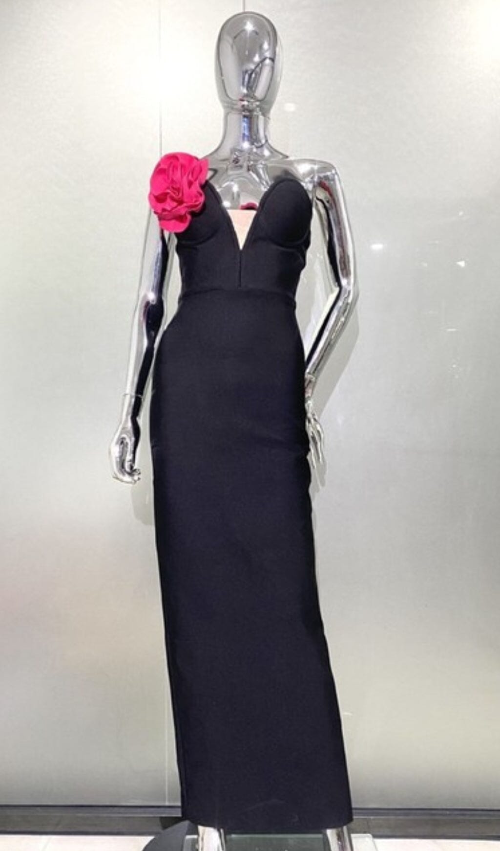 Fashionslee Women Appliquéd Bandeau Maxi Dress In Black
