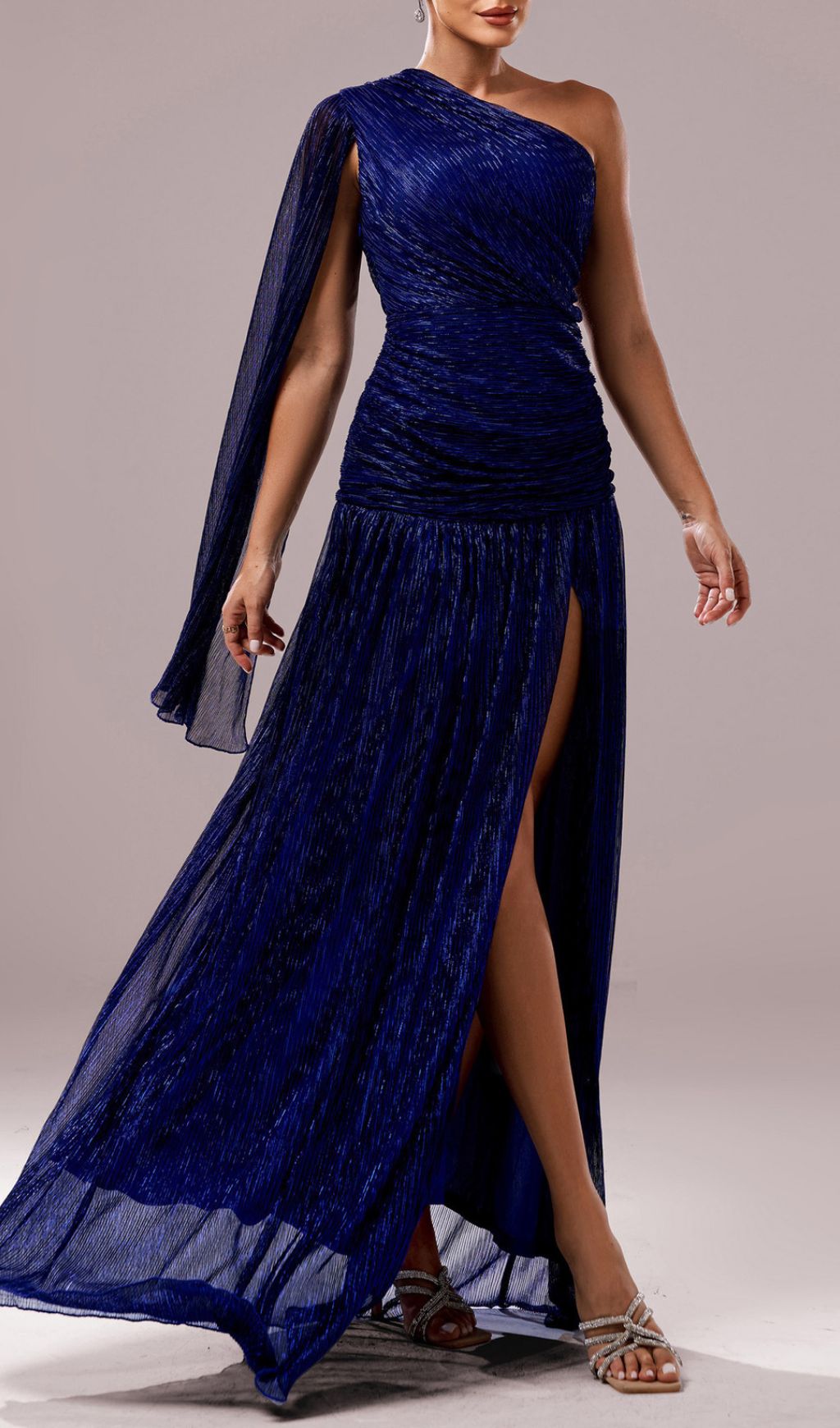 c6b4f109ad6ee77aff32411807aeb0bd.jpg Fashionslee Women Fumiye One-Shoulder Slit Maxi Dress