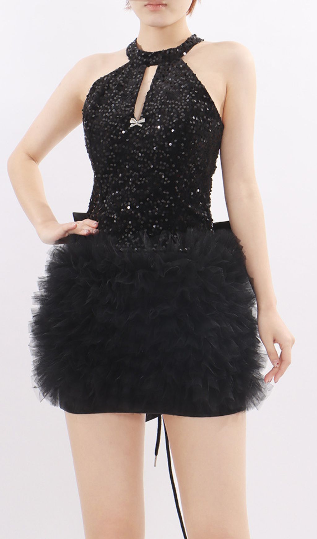 c8e8f24e676dee39ebadacc11e2ba09b.jpg Fashionslee Women Kalia Black Halter Sequin Mini Dress