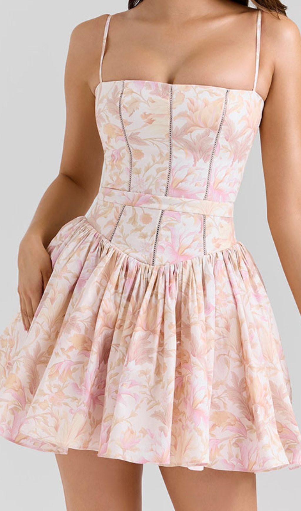 c9353d2228a3a6695a48df33cd69f7c9.png Fashionslee Women Haruyo Strappy Printed Mini Dress