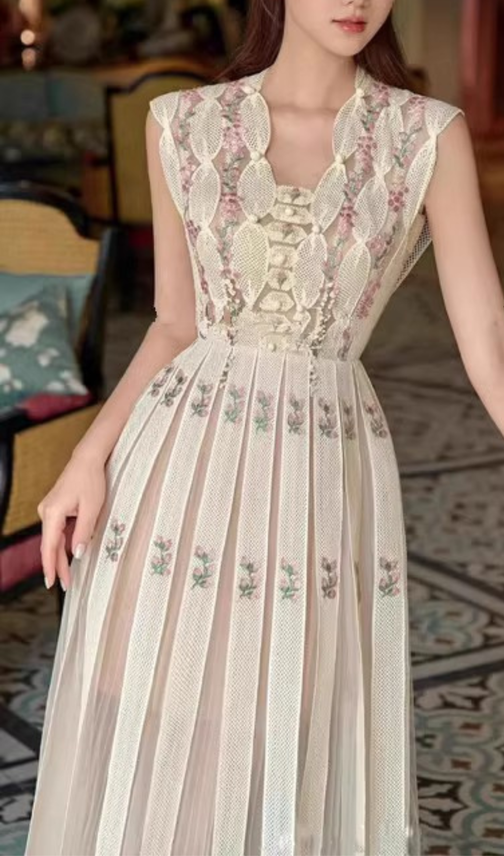 Fashionslee Women Arwyn Floral Embroidery Midi Dress