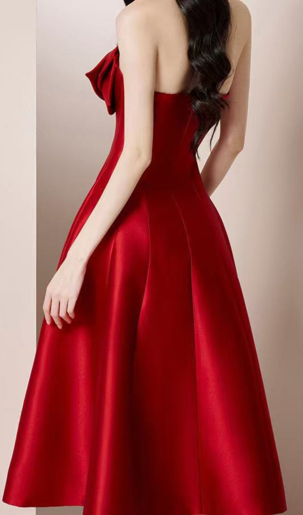 Fashionslee Women Chameli Strapless Flower Midi Dress