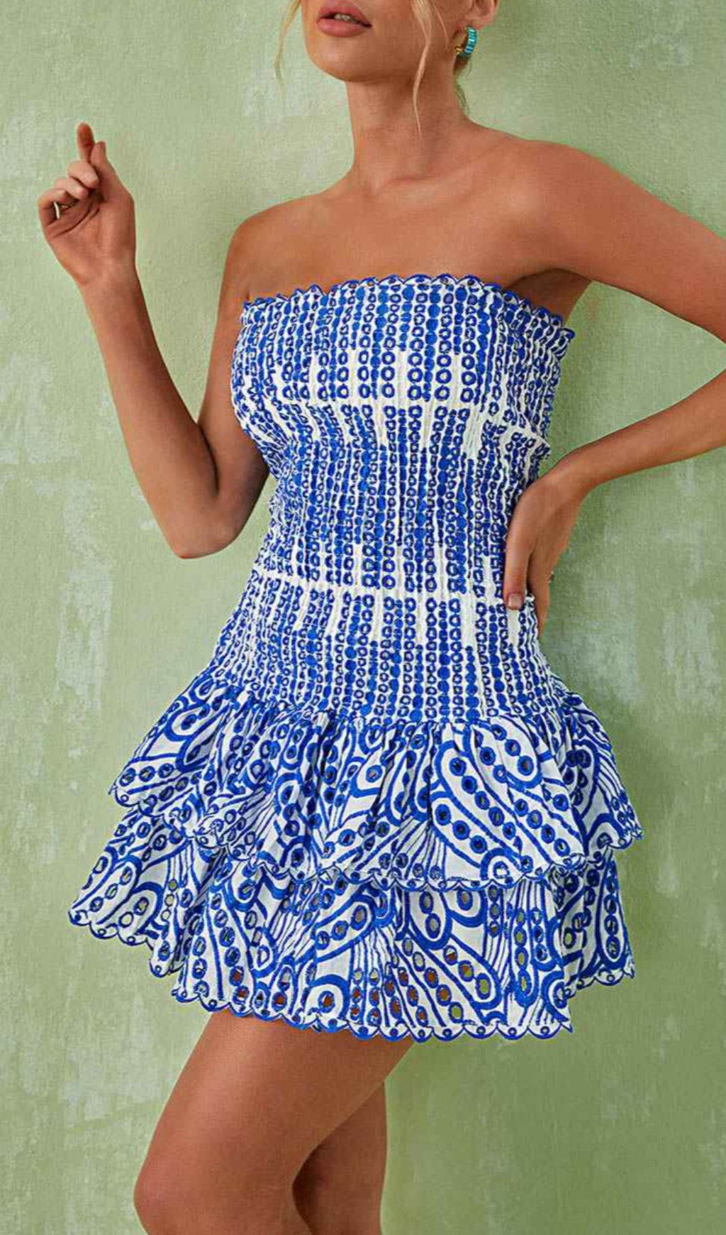 Fashionslee Women Strapless Ruffle Mini Dress In Blue