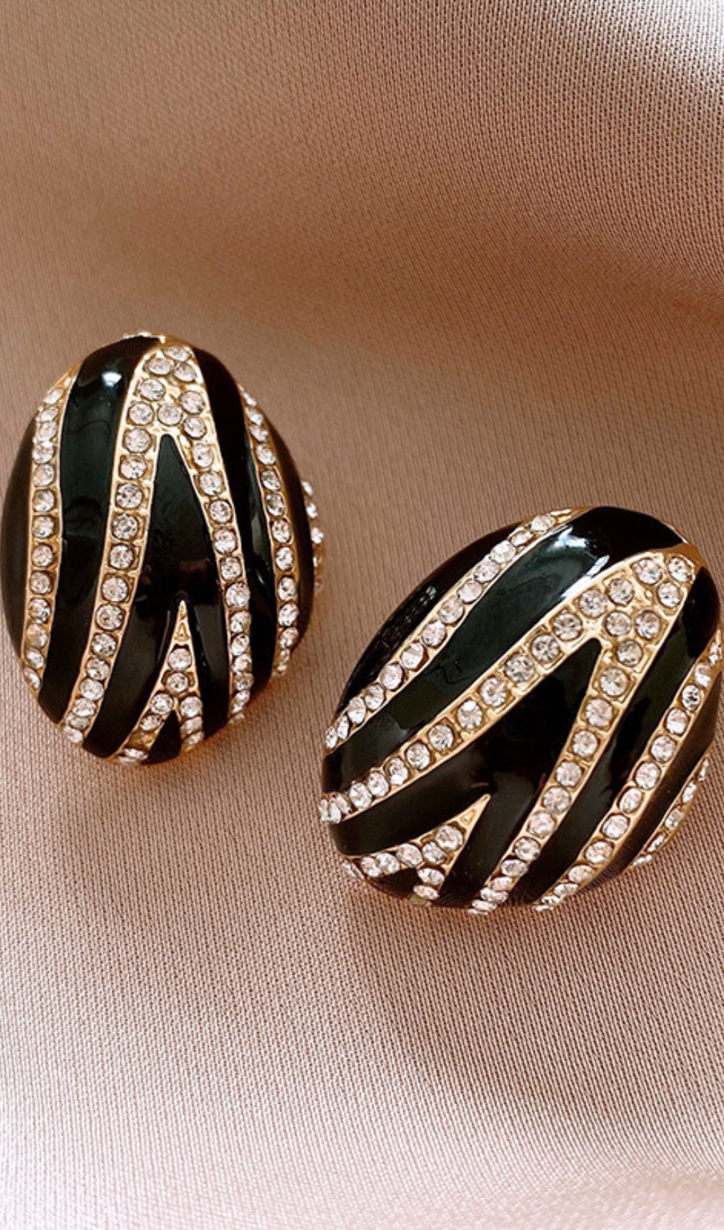 Fashionslee Women Dulal Diamante Earrings