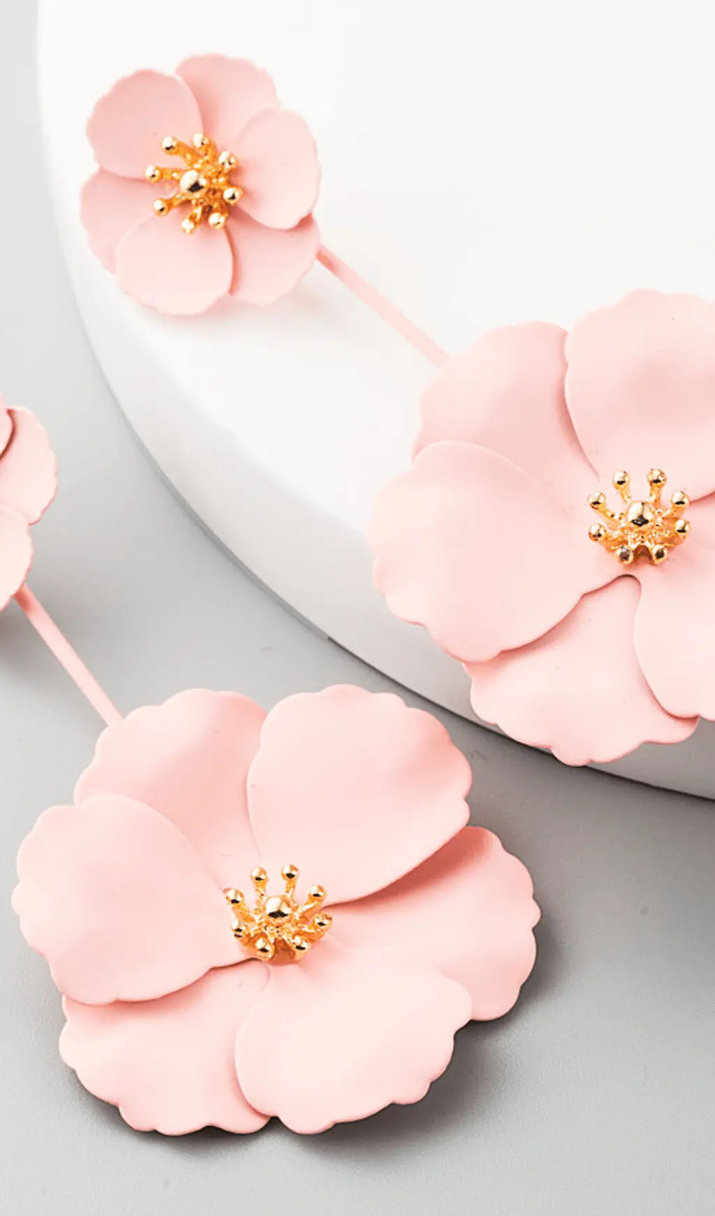 cd5f5be3564a4dbacec9518067d49bc3.jpeg Fashionslee Women Bohemian Alloy Flower Long Earrings