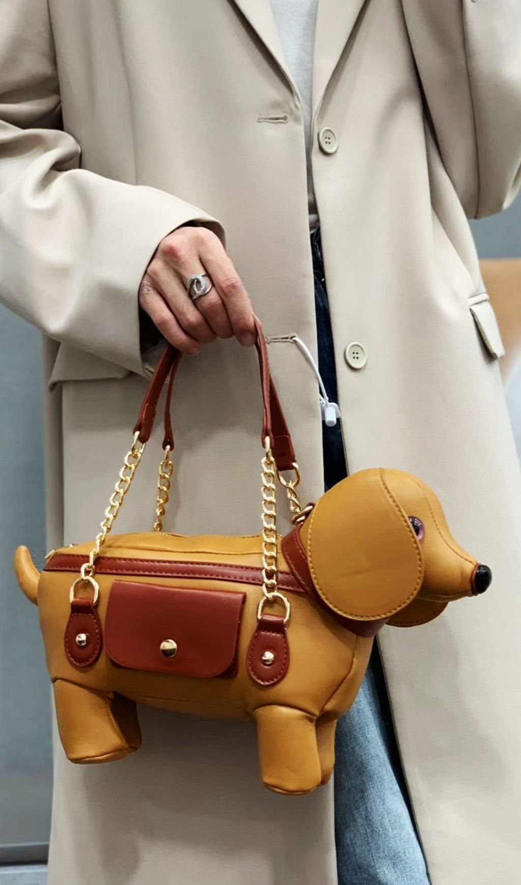 ce029b5c1baf3ee0cec5a43501e99ab7.jpg Fashionslee Women Khari Brown Dog-shaped Bag