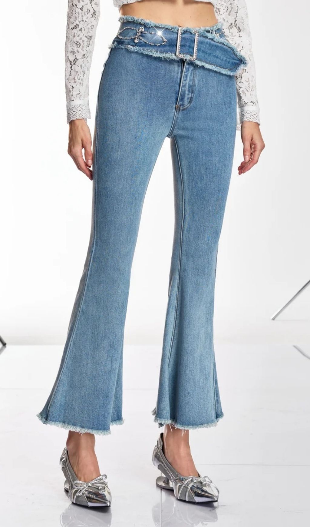 cec448bd1689d06045cf829f6f33a4b6.jpg Fashionslee Women Danette Rhinestone Flare Jeans