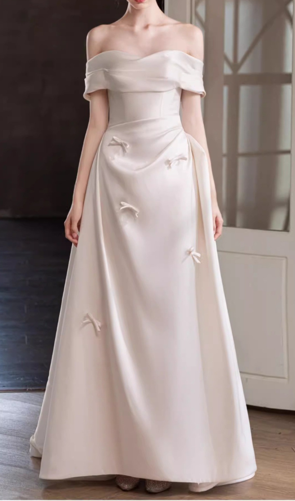 Fashionslee Women Destiny Off-Shoulder Bow Wedding Dress