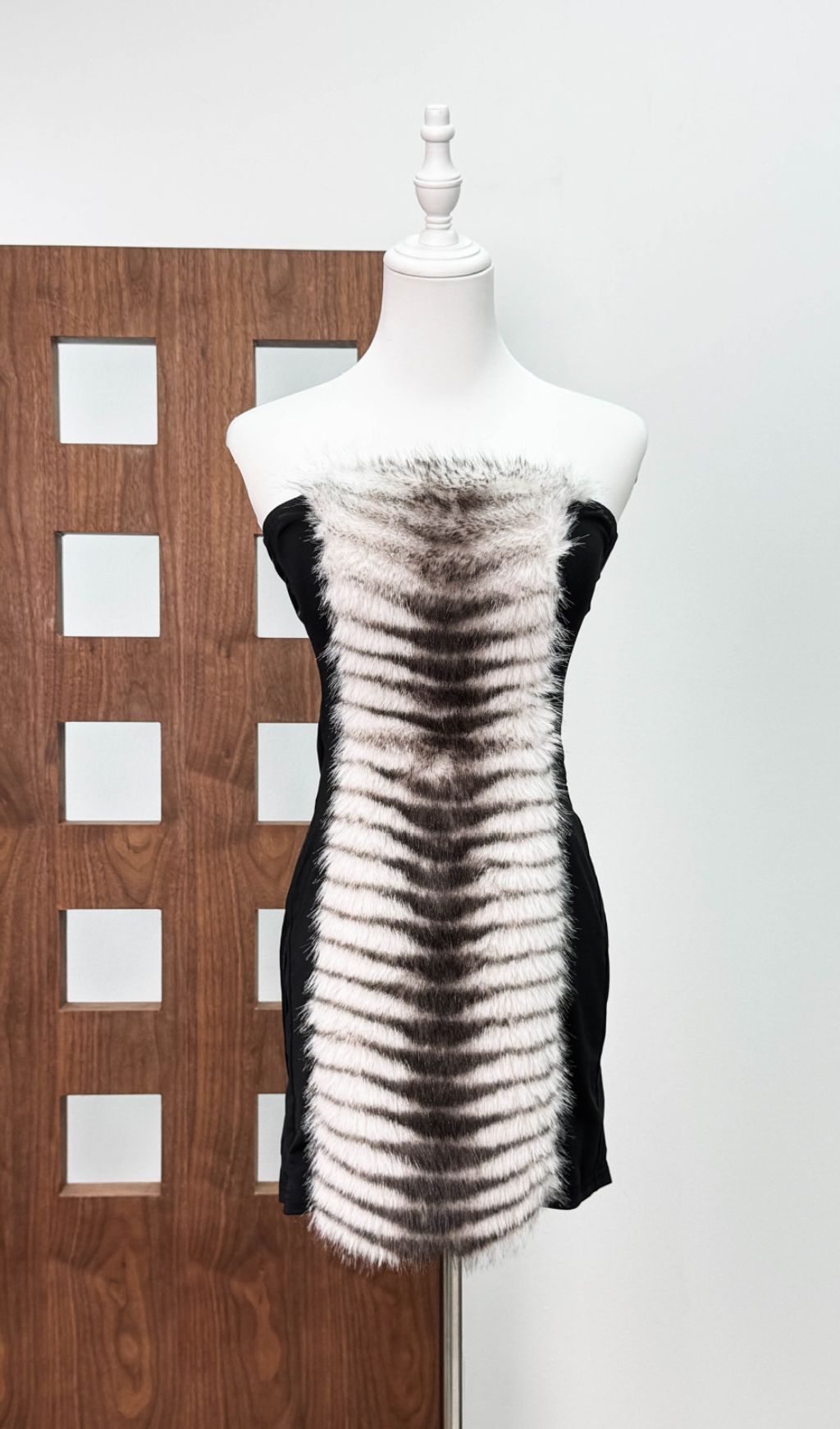 Fashionslee Women Intan Strapless Faux Fur Mini Dress