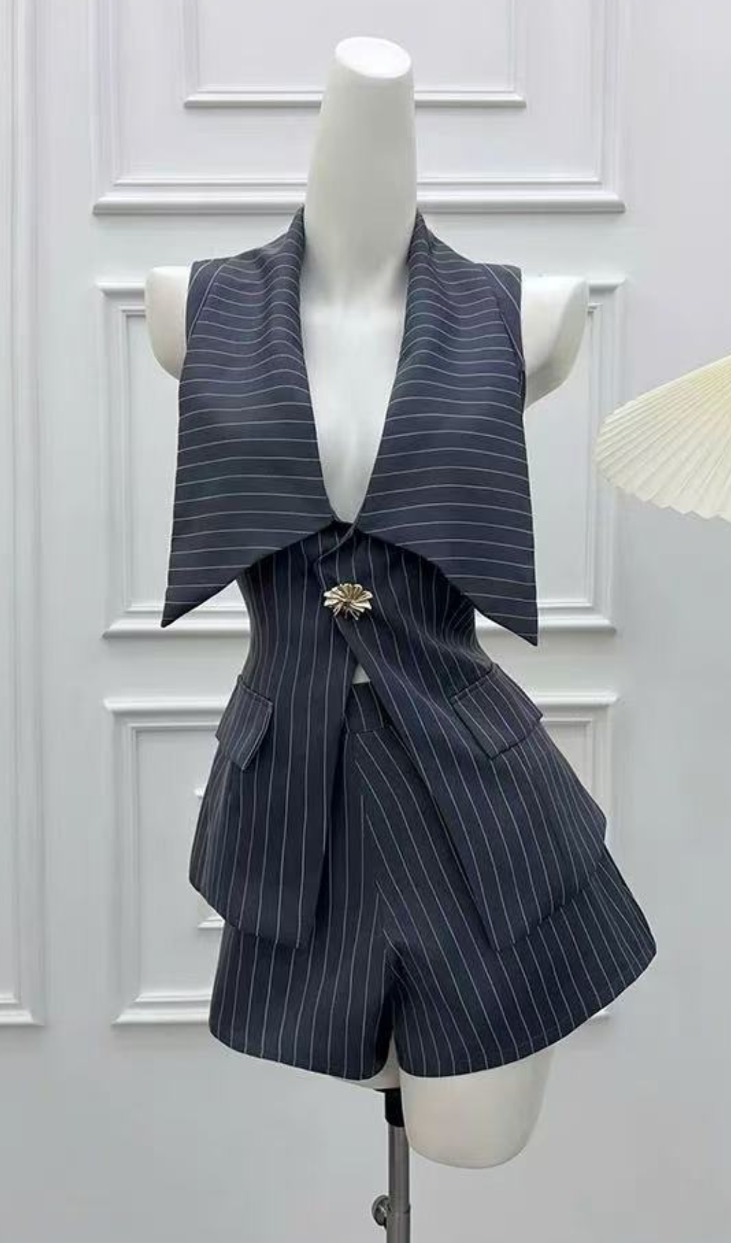 d041185da0146f87738027a57ddd96c7.png Fashionslee Women Gonzalez Blazer Two-Piece Set