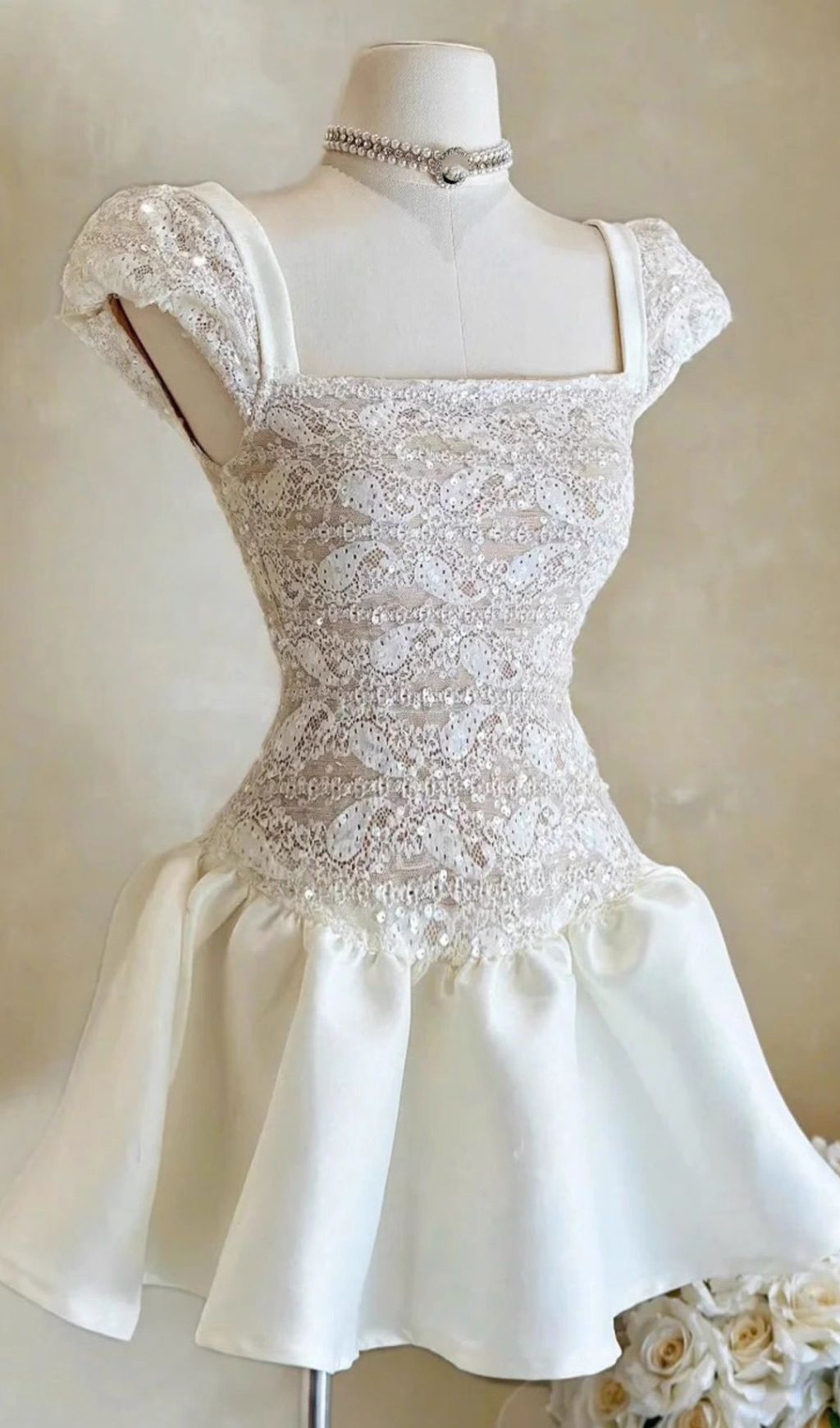 Fashionslee Women Iraia Crochet Embroidery Mini Dress