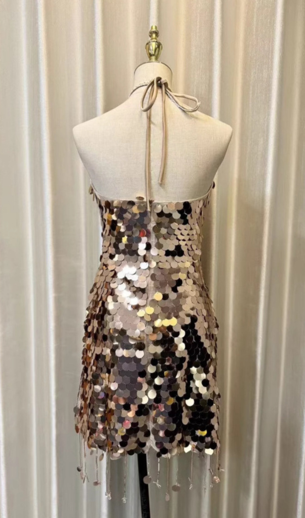 d0b6846b8056a3a29cba7c867e852484.jpg Fashionslee Women Chanita Gold Sequin Backless Mini Dress