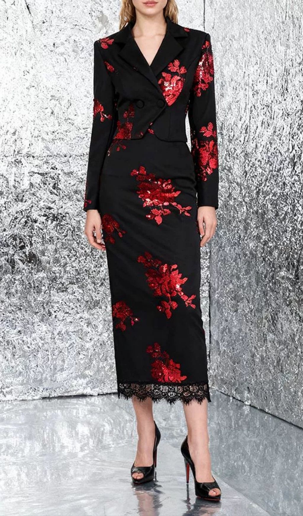 d2b0e3f48da40d886de03b2bcaa7ec1d.jpg Fashionslee Women Gonca Sequin Flower Embellished Two-Piece Set