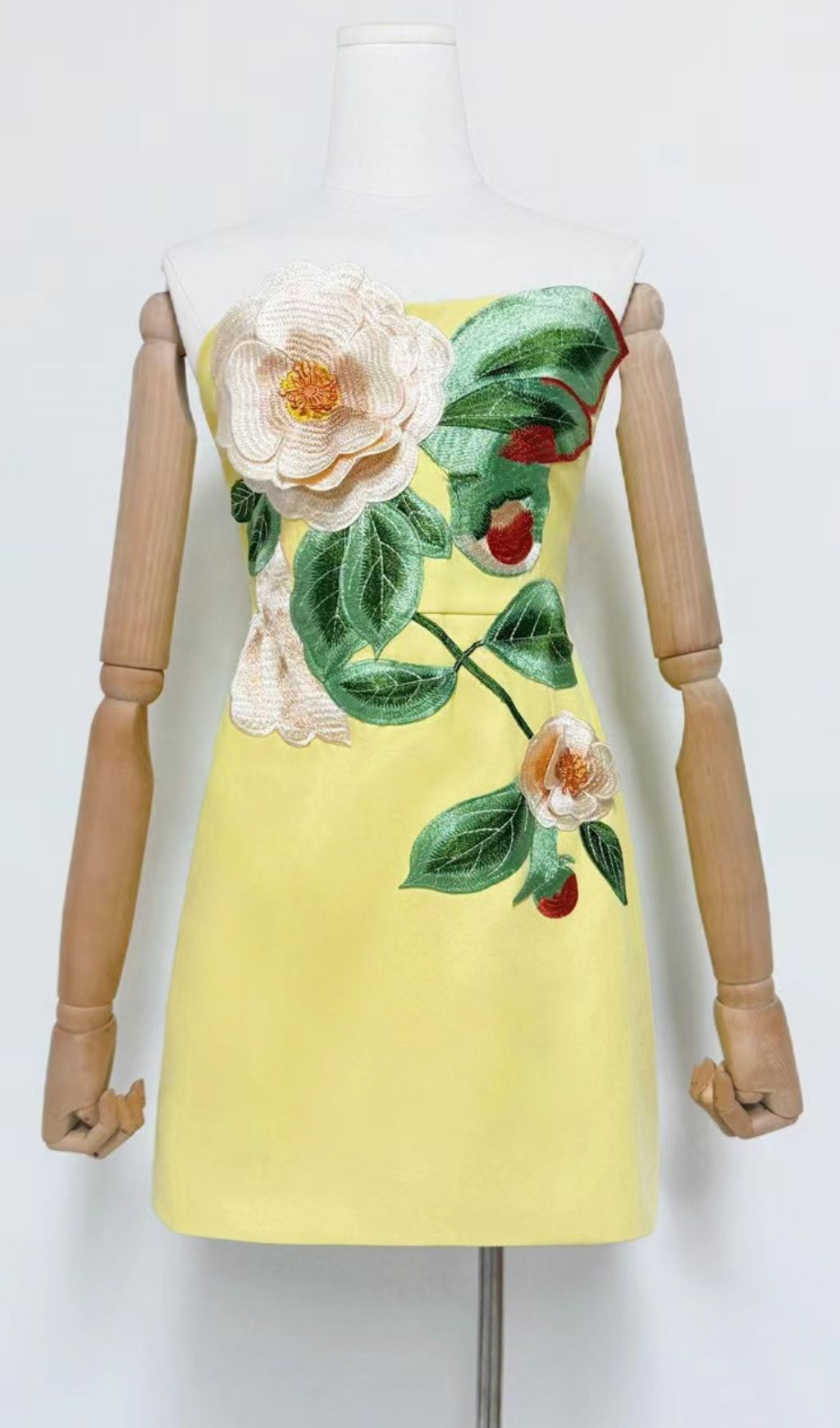 TRENDING STRAPLESS 3D FLOWER AESTHETIC MINI DRESS - OWNCI