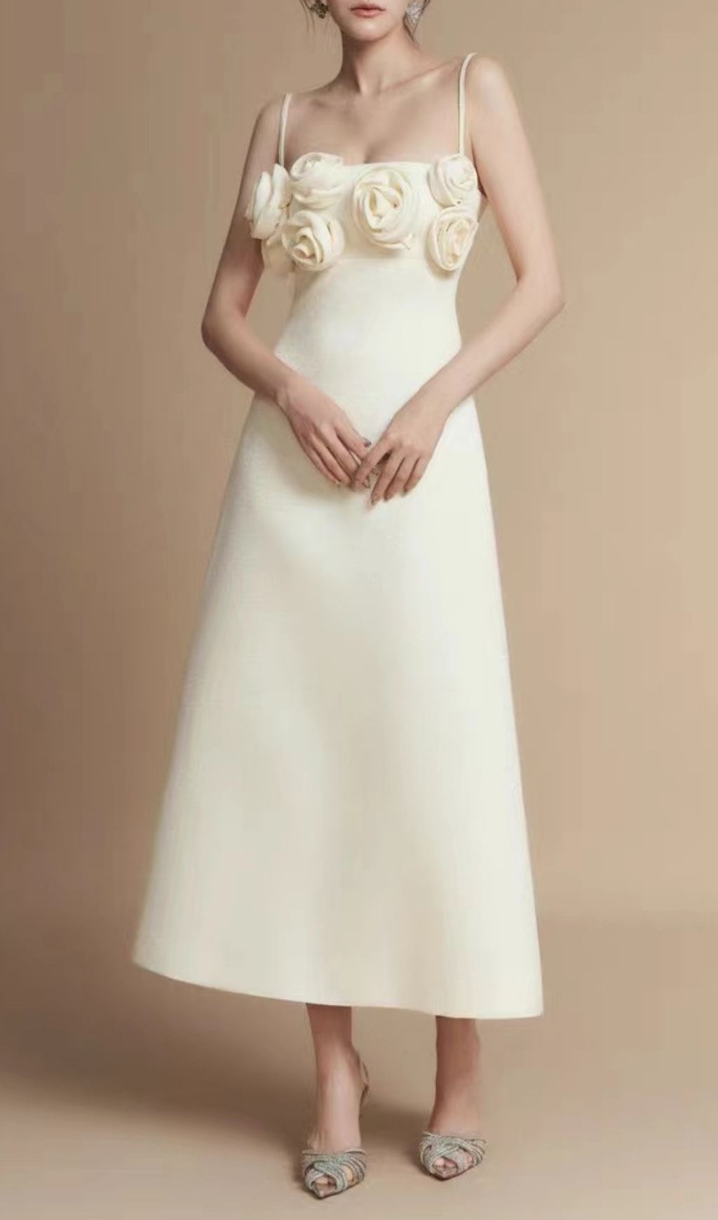 Fashionslee Women Keltie A-line Flower Applique Midi Dress