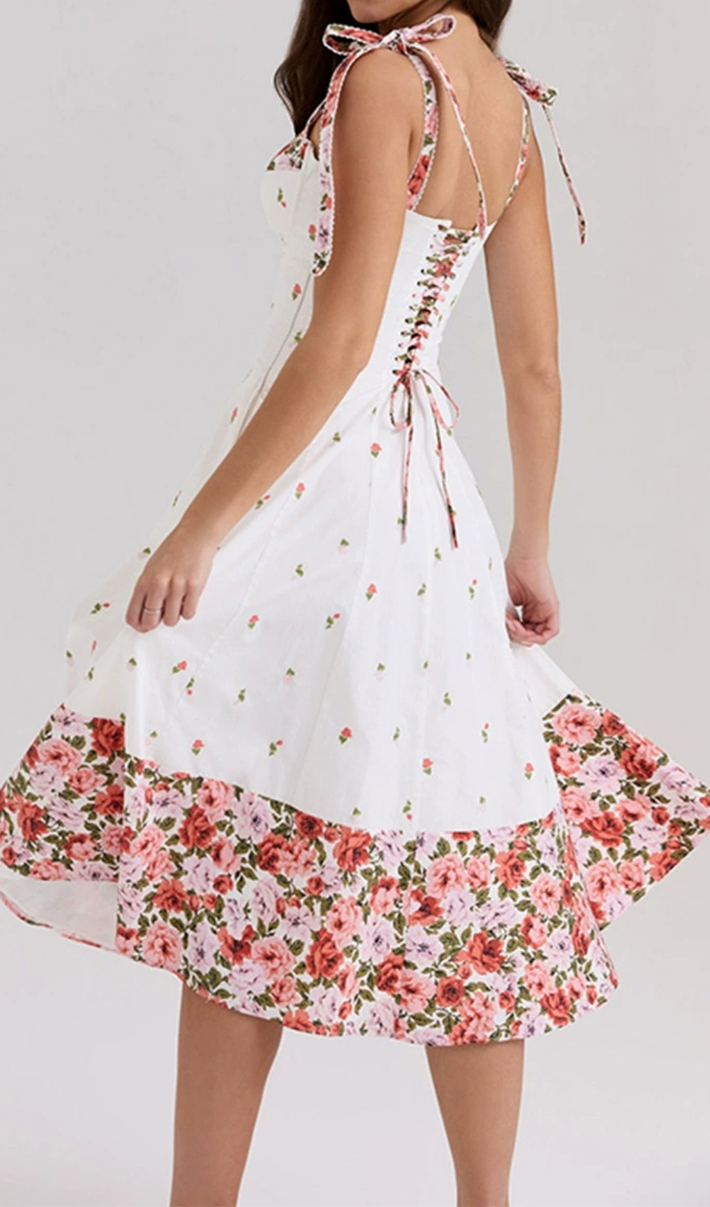 Fashionslee Women Florian Strappy Floral Printed Midi Dress