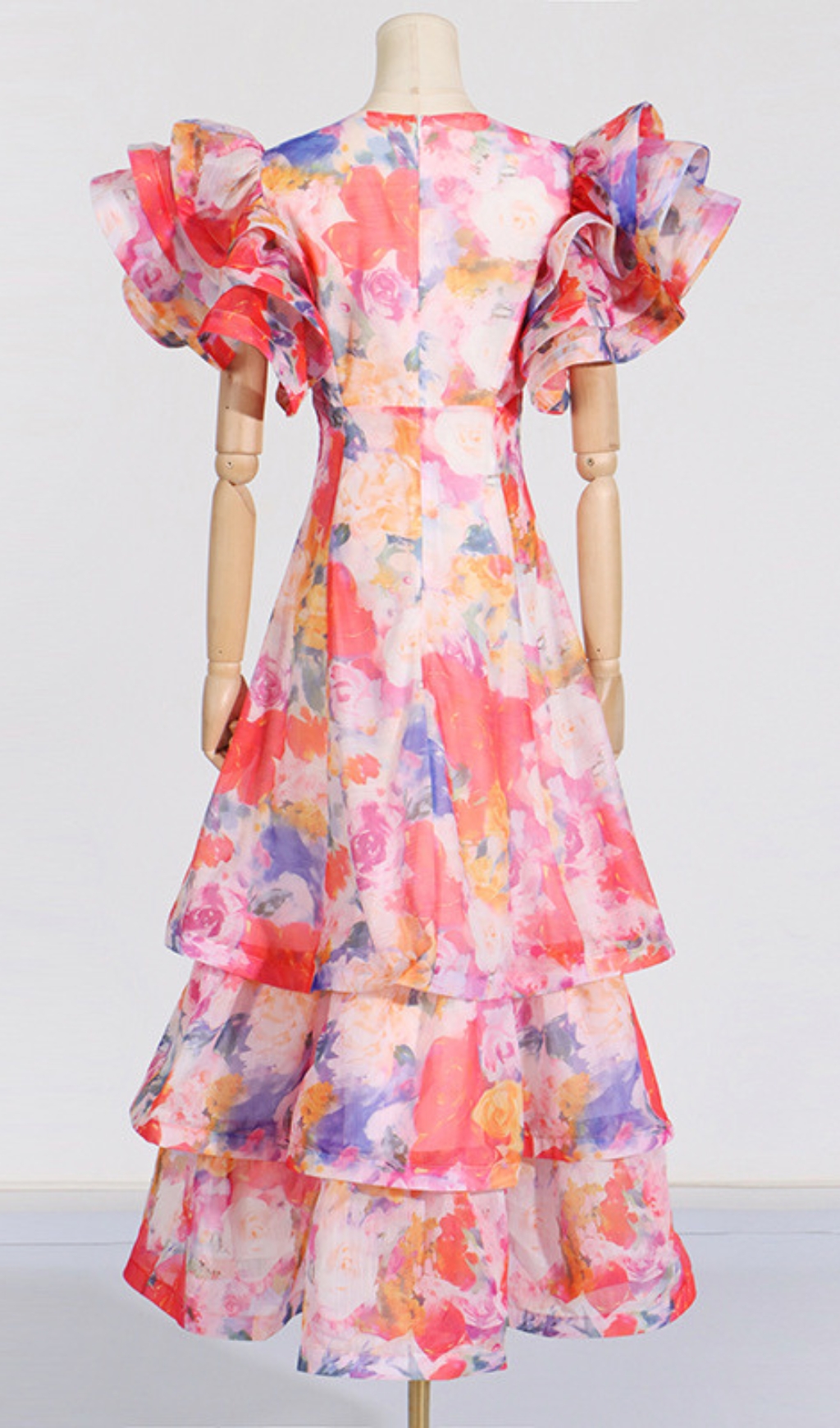 d57bb4910f863c598c41b321a19bb100.jpg Fashionslee Women Élodie Floral-Print Ruffled Gown