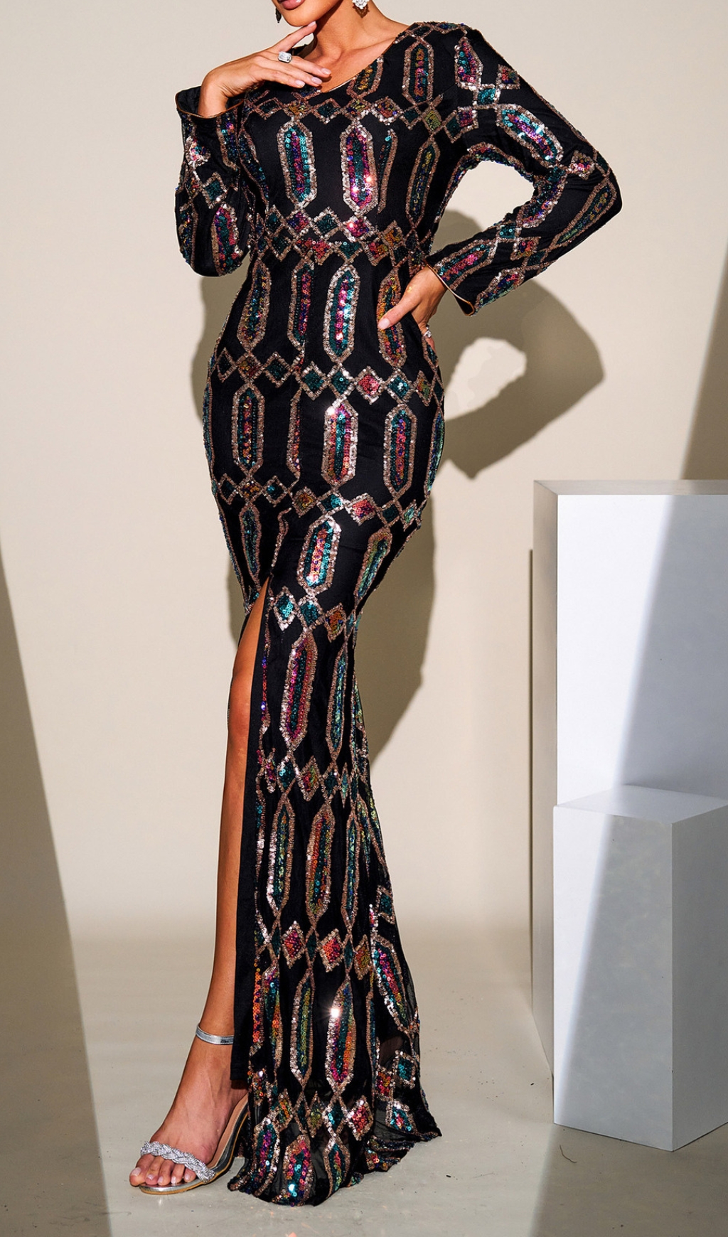 d5cac911c8cffa15cc5836a93fc99cbe.jpg Fashionslee Women Clee Long Sleeve Sequin Maxi Dress