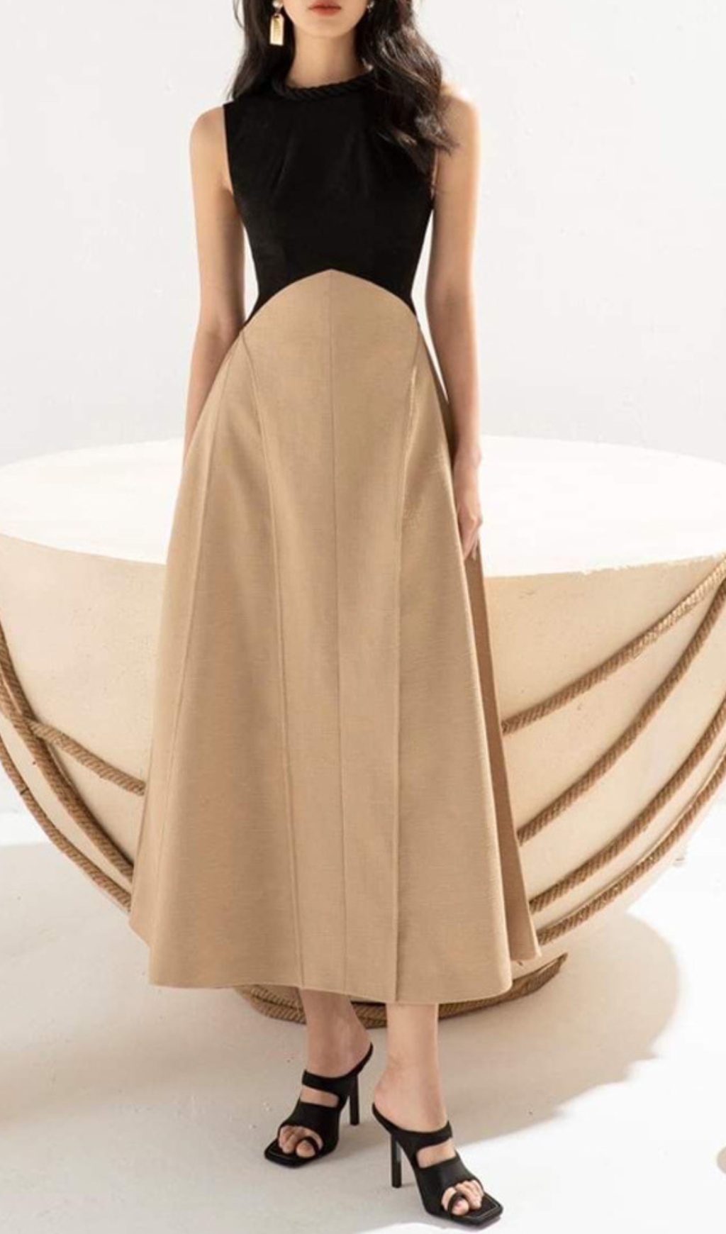 d6399dc6682fa401bd3614f0e5f70cb9.jpg Fashionslee Women Baden Round Collar Patchwork Midi Dress