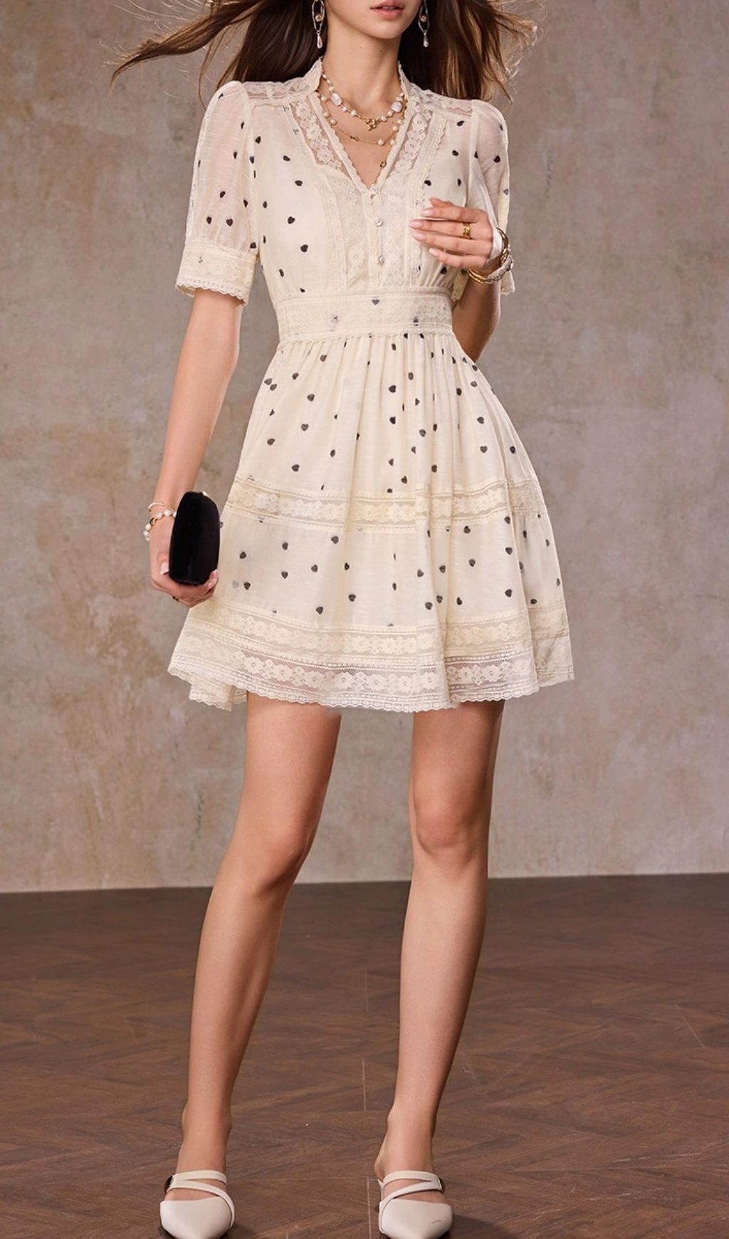 d68de28b709b5aa91e5ca46aff3431ee.jpg Fashionslee Women Günter Dot V-Neck Mini Dress