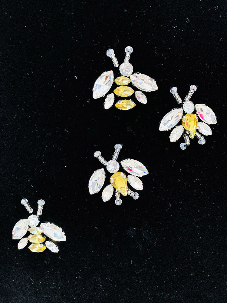 d6c5e4eb12d5db9c279a472bd17fa0d3.jpeg Fashionslee Women Black Velvet Blazer Jacket With Rhinestone Bees
