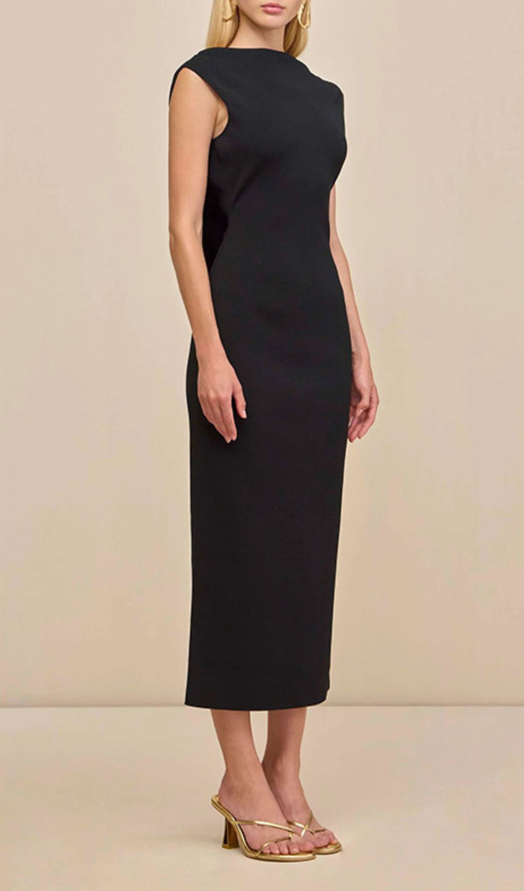 d7160a04d6c39162d286b272a29fb6e4.jpg Fashionslee Women Ida Black Backless Midi Dress
