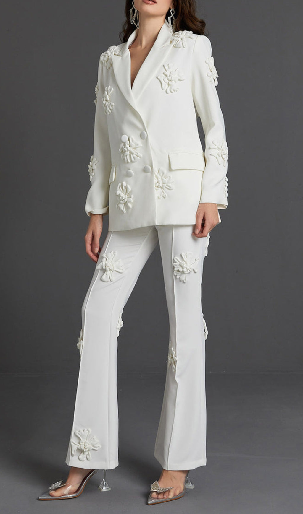 d7c5748a17bb73fa2452123698085992.jpeg Fashionslee Women Acedia White Three Dimensional Floral Suit