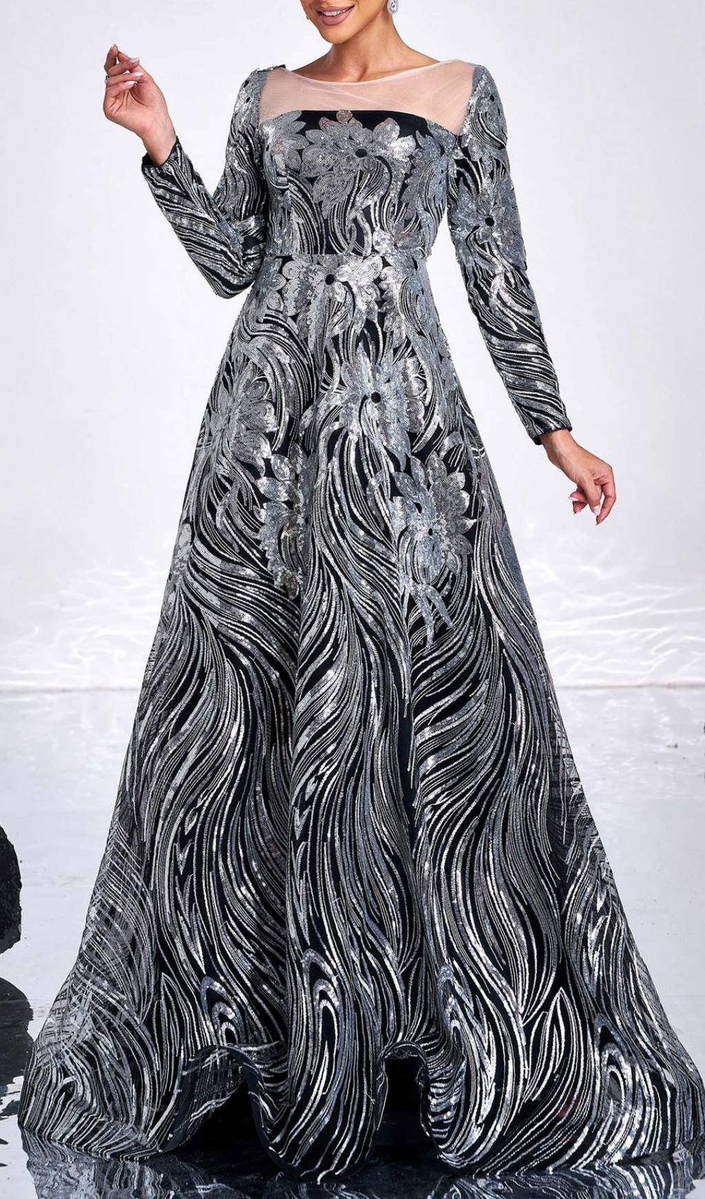 db15a344864c1e1e84f69e724fdfbfcc.jpg Fashionslee Women Charae Silver Sequin Long Sleeve Maxi Dress