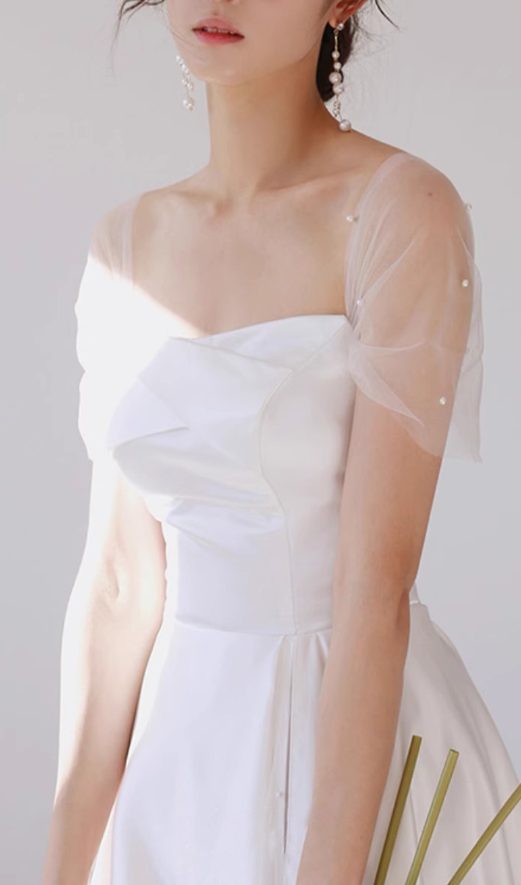 dbb6f53acaee50f152a398041830b9d0.jpg Fashionslee Women Columnia White Satin Mesh Wedding Dress