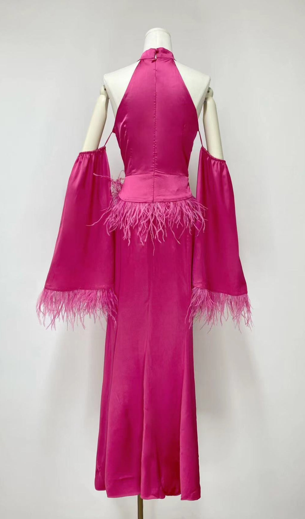 dcd2b673d11c2fff1a14df7fb7dd5963.jpeg Fashionslee Women Astra Pink Halterneck Feather Satin Dress
