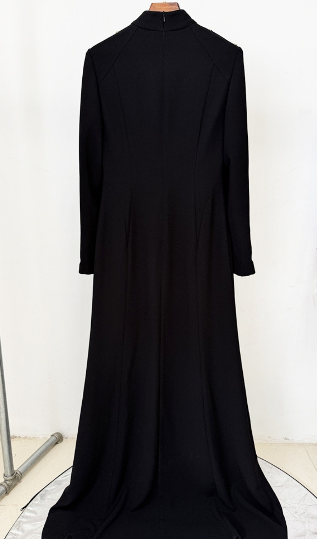 VIRAL BLACK LONG SLEEVE MAXI DRESS - OWNCI VIRAL BLACK LONG SLEEVE MAXI DRESS - OWNCI