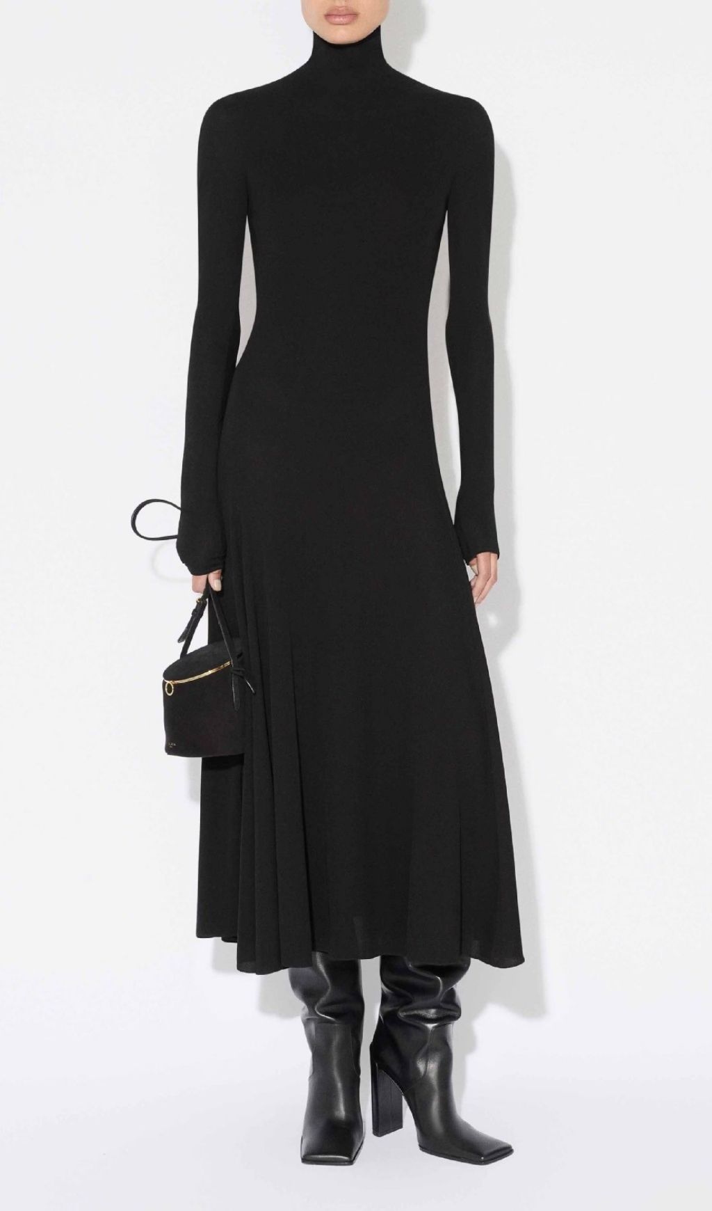 VINTAGE BLACK HEART MIDI DRESS – TRENDING AESTHETIC - OWNCI VINTAGE BLACK HEART MIDI DRESS – TRENDING AESTHETIC - OWNCI