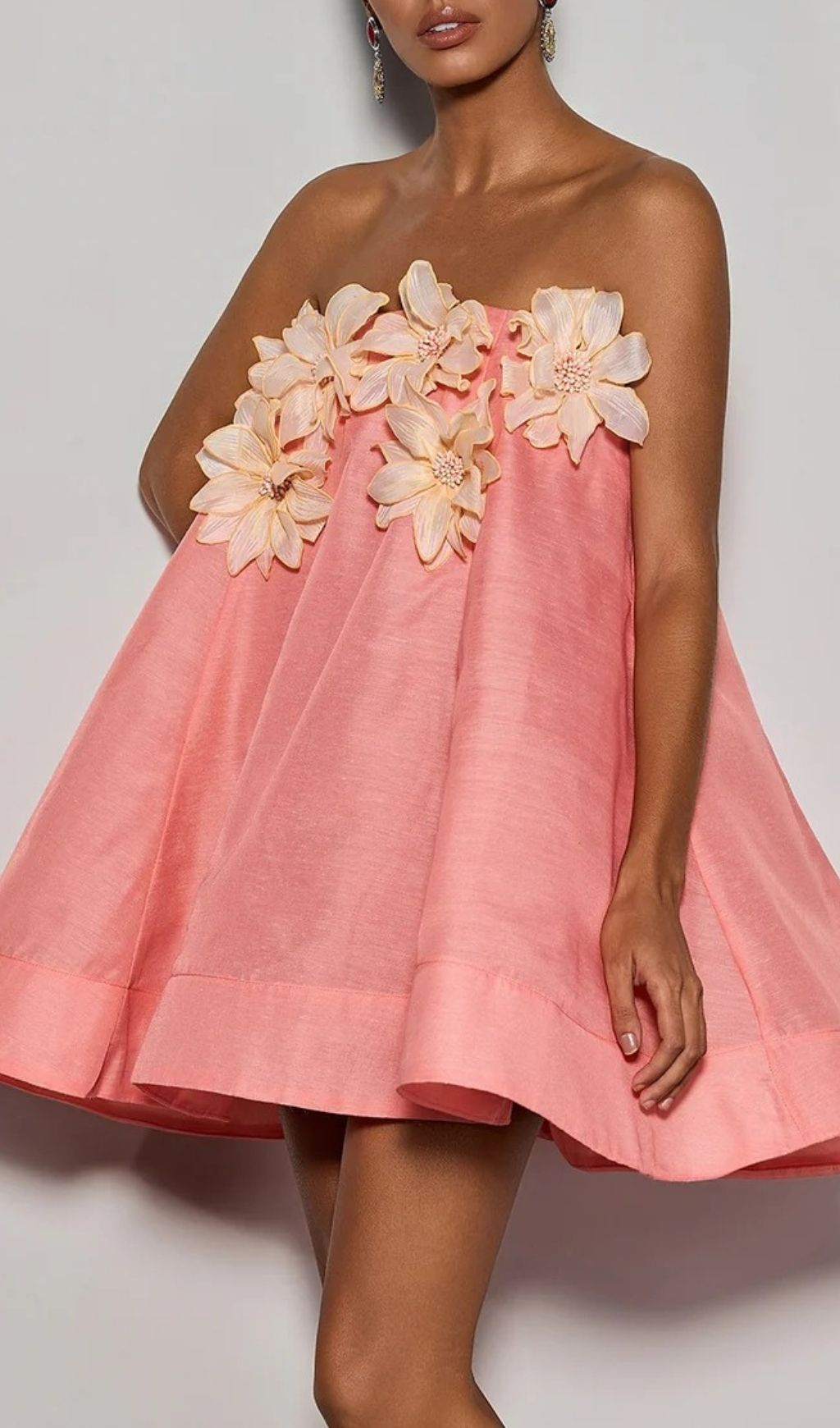 de754ff4e2c0c111f13b25ab82ed14df.jpg Fashionslee Women Gratho Strapless Flower Mini Dress In Coral