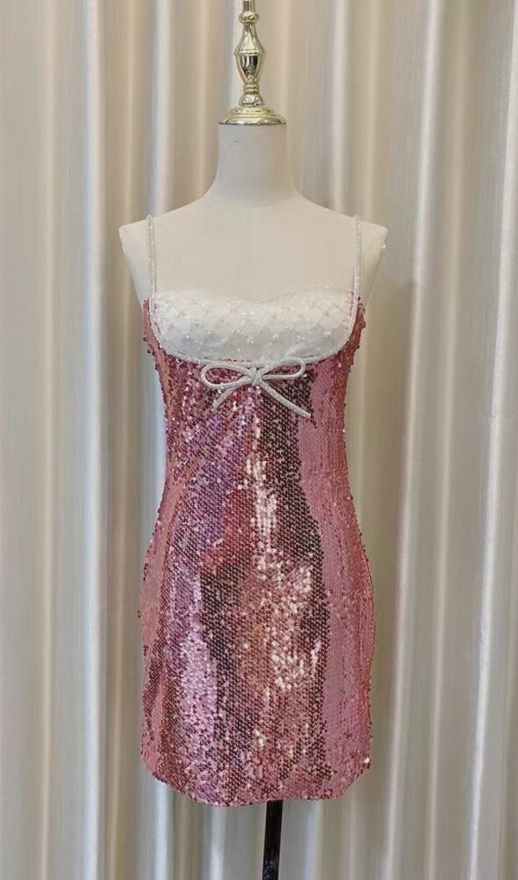 Fashionslee Women Adella Embellished Sequin Mini Dress