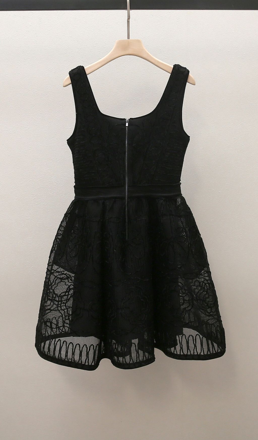 TRENDING EMBROIDERED LACE MINI DRESS - OWNCI