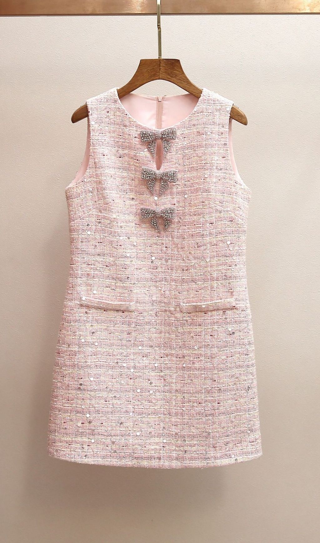 PINK BOW SEQUIN MINI DRESS – VIRAL PARTY AESTHETIC - OWNCI PINK BOW SEQUIN MINI DRESS – VIRAL PARTY AESTHETIC - OWNCI