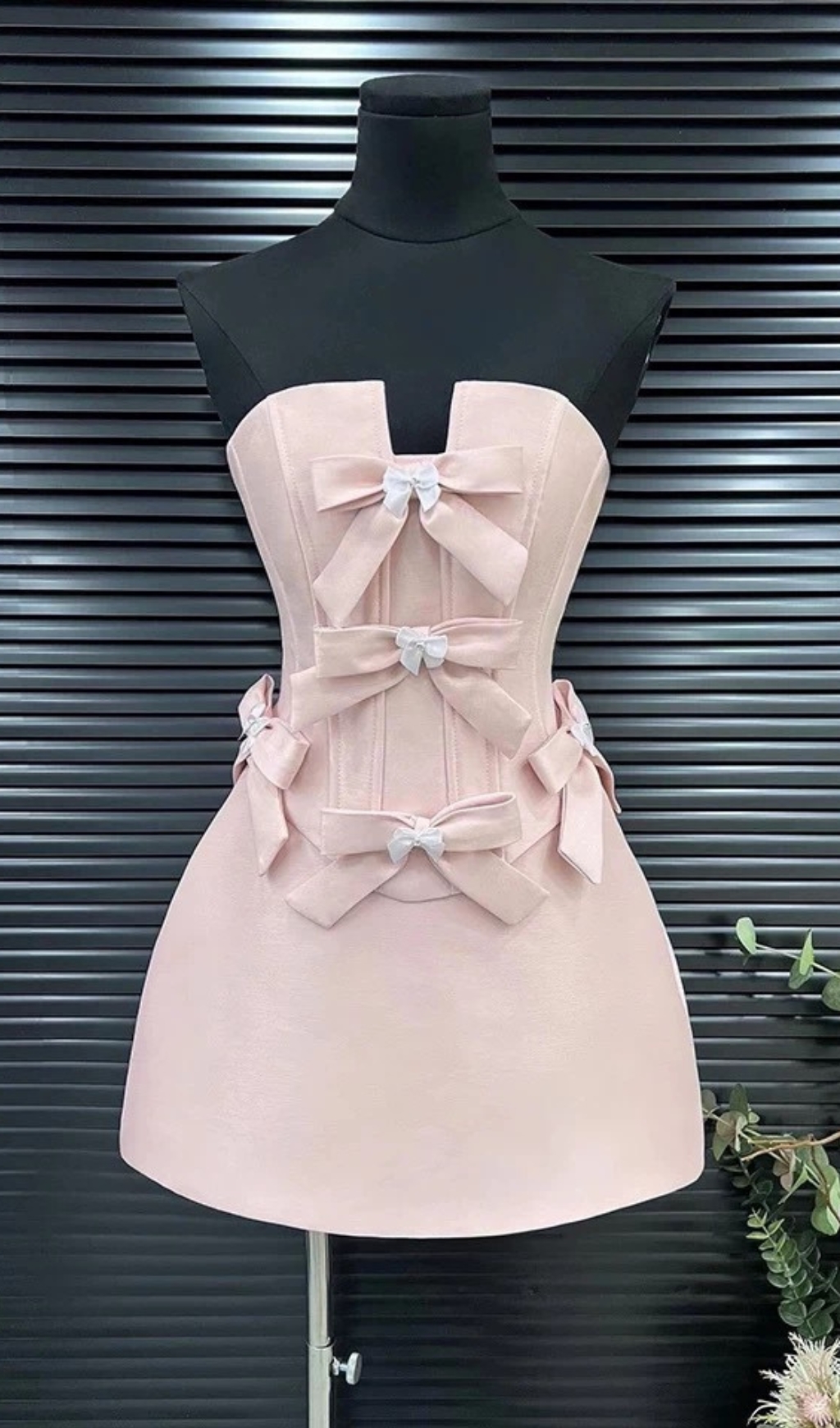 e084361263429edd27591328c94c6ec8.jpg Fashionslee Women Chinua Pink Strapless Bow Corset Mini Dress