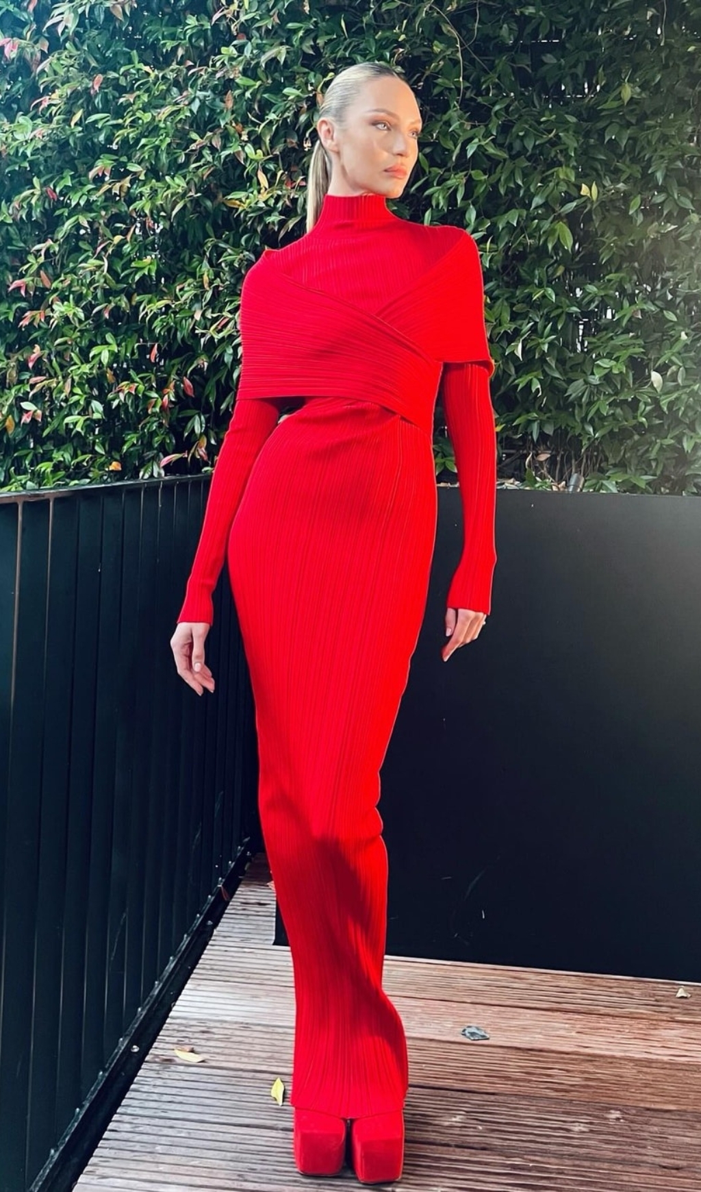 e0ae9a50cdee6d21557c3dbaddbe1c6c.jpg Fashionslee Women Carwen Red Long Sleeve Maxi Dress