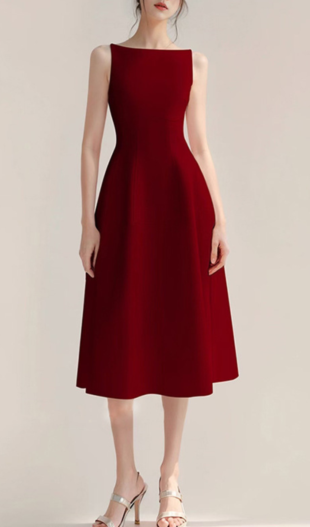 e18752c7dd6c1c3f7b77e05611ee45af.png Fashionslee Women Gavyn Sleeveless Midi Dress