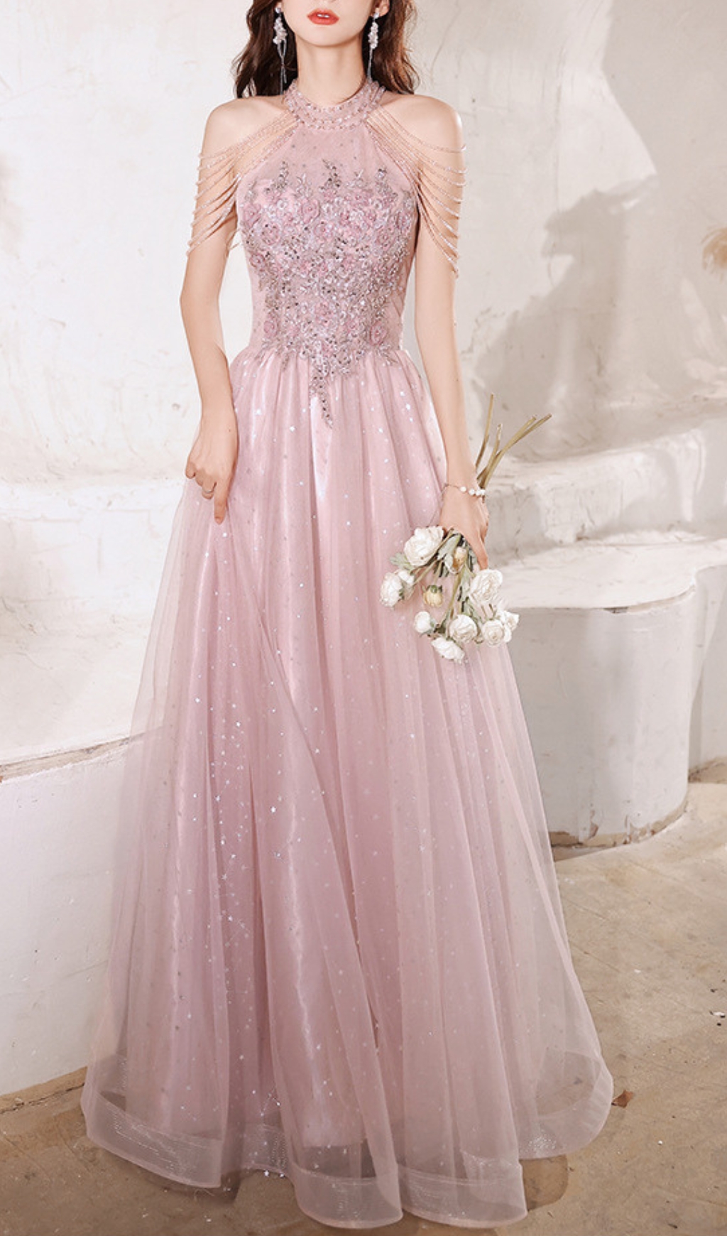 e2d9d3fa8c463d992ec142a908fefcb1.jpg Fashionslee Women Cleon Halter Flower Sequin Maxi Dress