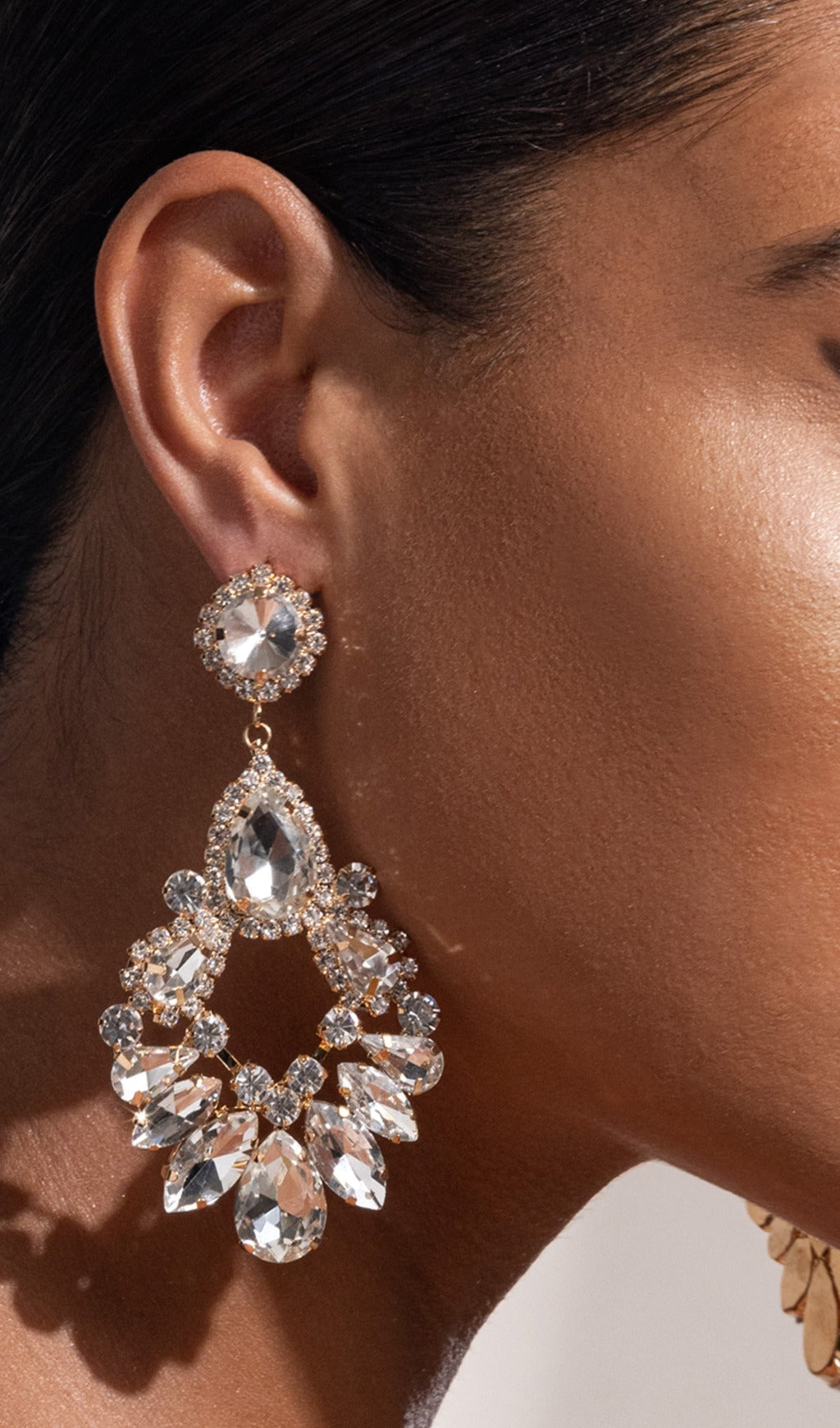 Fashionslee Women White Crystal Chandelier Drop Earrings