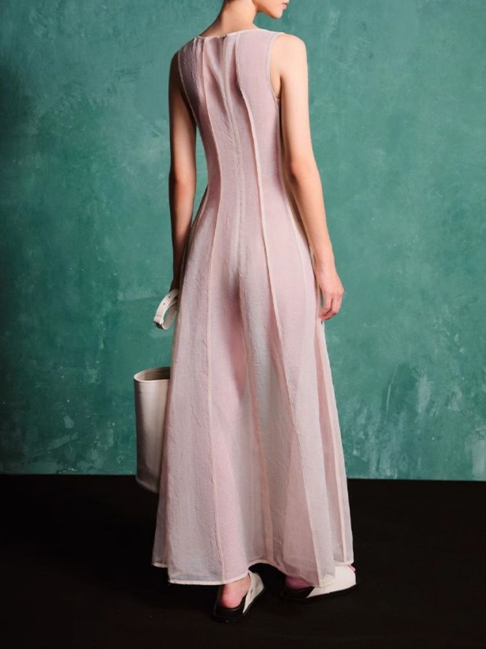 MUST-HAVE SLEEVELESS MESH MAXI DRESS - OWNCI