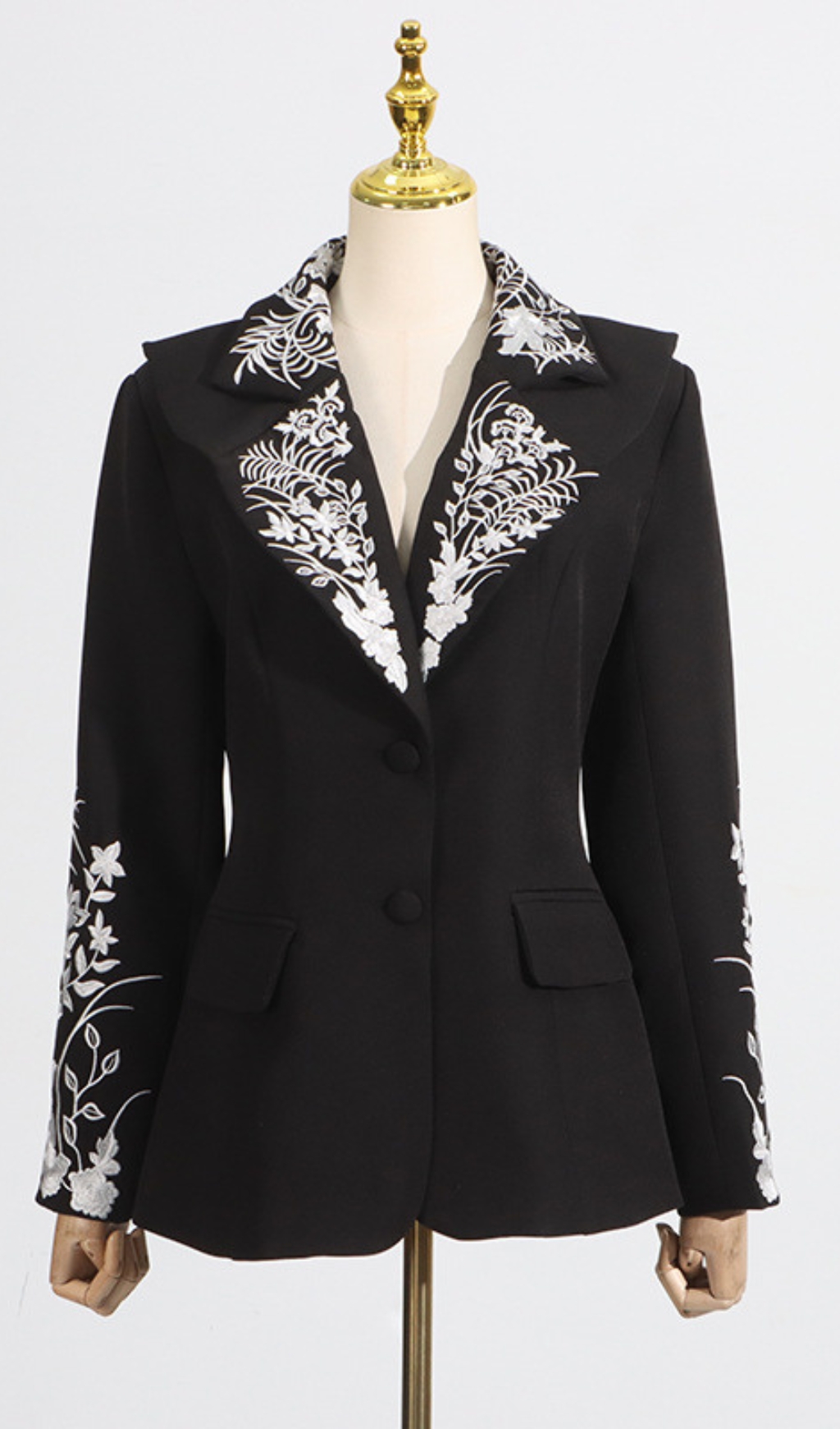 Fashionslee Women Evanthe Black Flower Embroidery Blazer